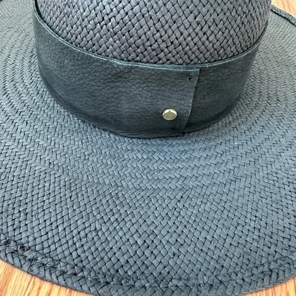 Janessa Leone Rose straw fedora - black - Picture 10 of 11